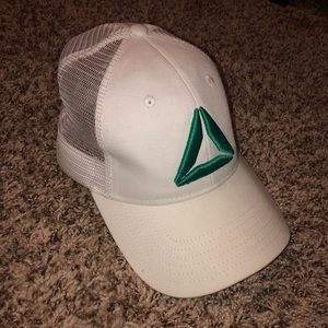 reebok trucker cap